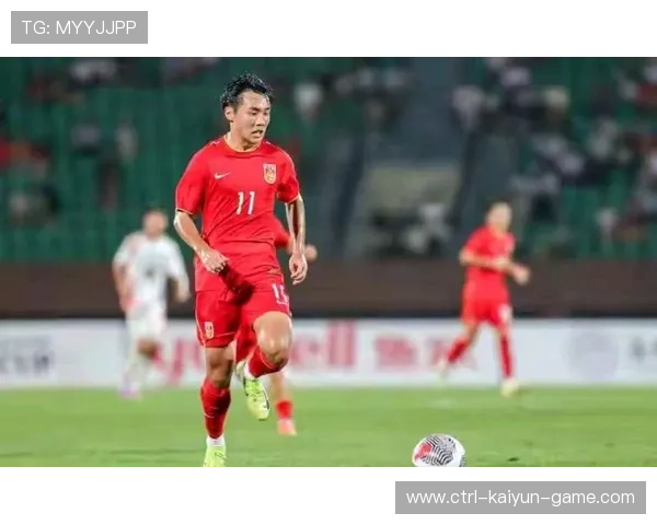 国足全新锋线组合引爆期待