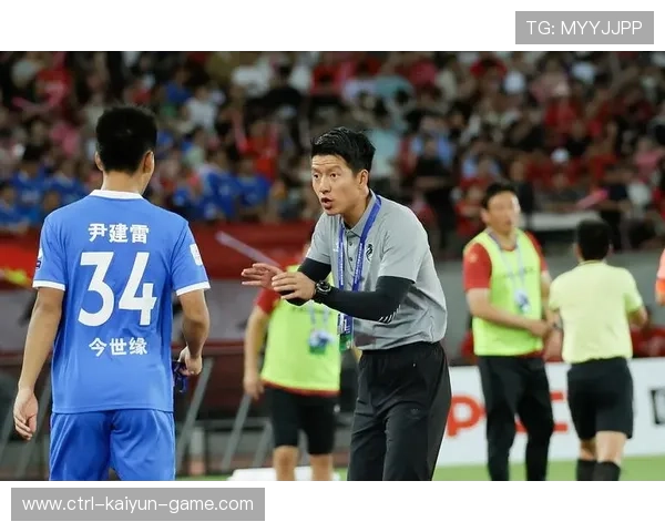 足球记者是否具备战术观察能力,足球跟队记者